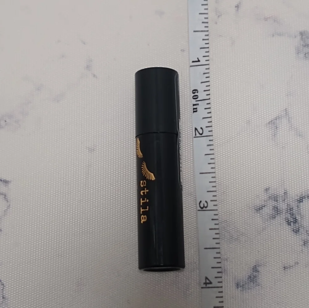 Stila Made-U-Lash Length & Defining Tubing Mascara Mini Size 3 mL